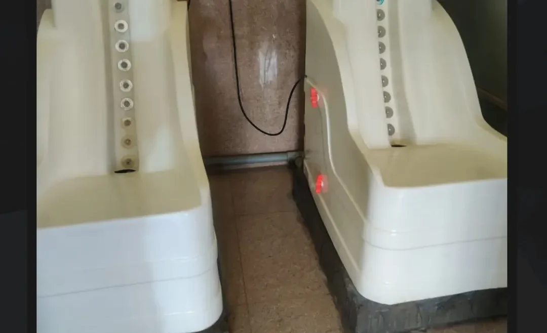 Pic of Spinal Spray equipment at Samhita Wellness Retreat